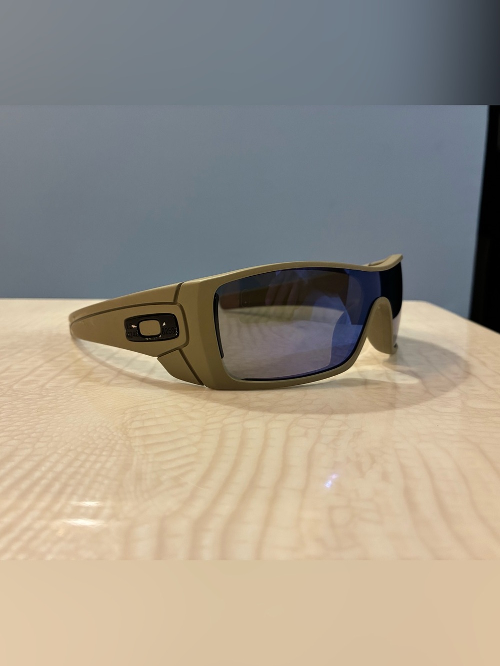 Oakley Batwolf Olive Green Frame Sunglasses - Picture 12 of 16